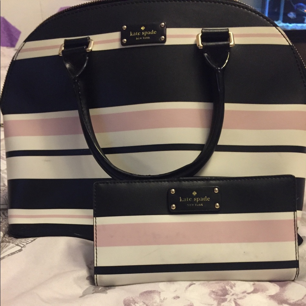 Kate spade bag with matching wallet